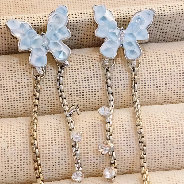 Butterfly Crystal Drop Earrings – Elegant Long Chain Design
