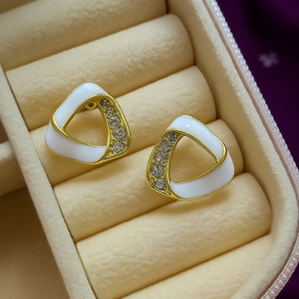 Elegant Gold & White Stud Earrings – Crystal Accent Design